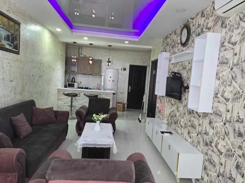 Вітальня — Здам 2-кімнатну квартиру 53 м², євроремонт