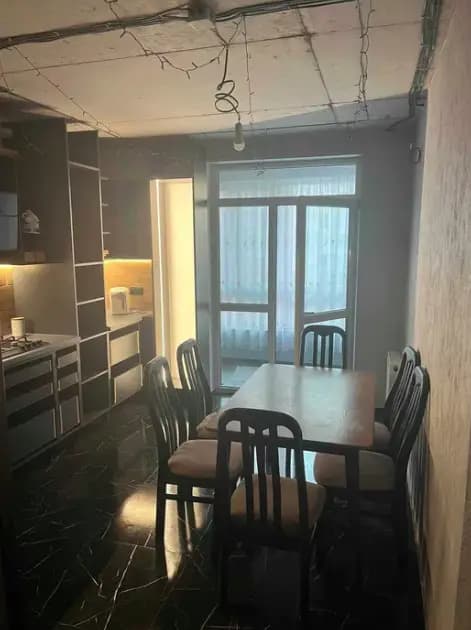 Кухня — Здам 2-кімнатну квартиру 72 м², Стрийська