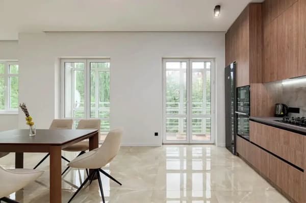 Оренда 1-кімнатна квартира 80 м², новобудова, центр