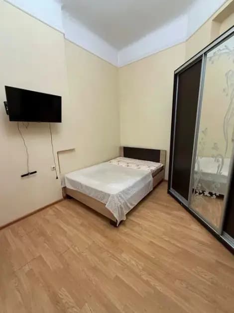 Здам 1-кімнатну квартиру 38 м², центр