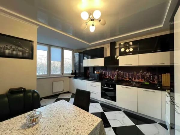 Кухня — Продам 3-кімнатну квартиру 85 м², ЖК ГалЖитлоБуд