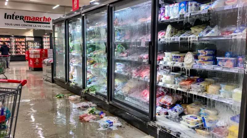Холодильники в супермаркетах нагрелись и продукты начали портиться