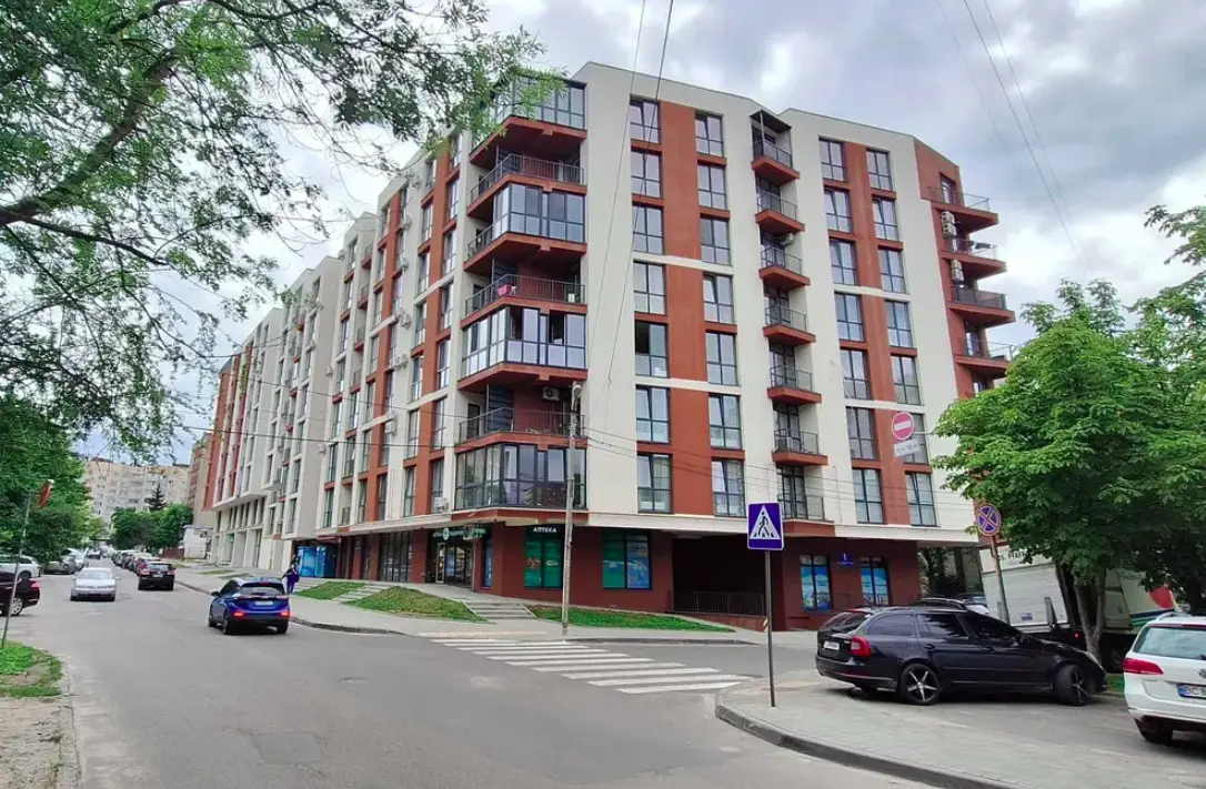 1-кімнатна квартира 47 м², вул. Перфецького