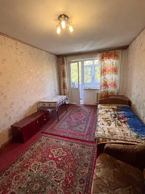Кімната в 3-кімнатній квартирі, р-н Хімселище